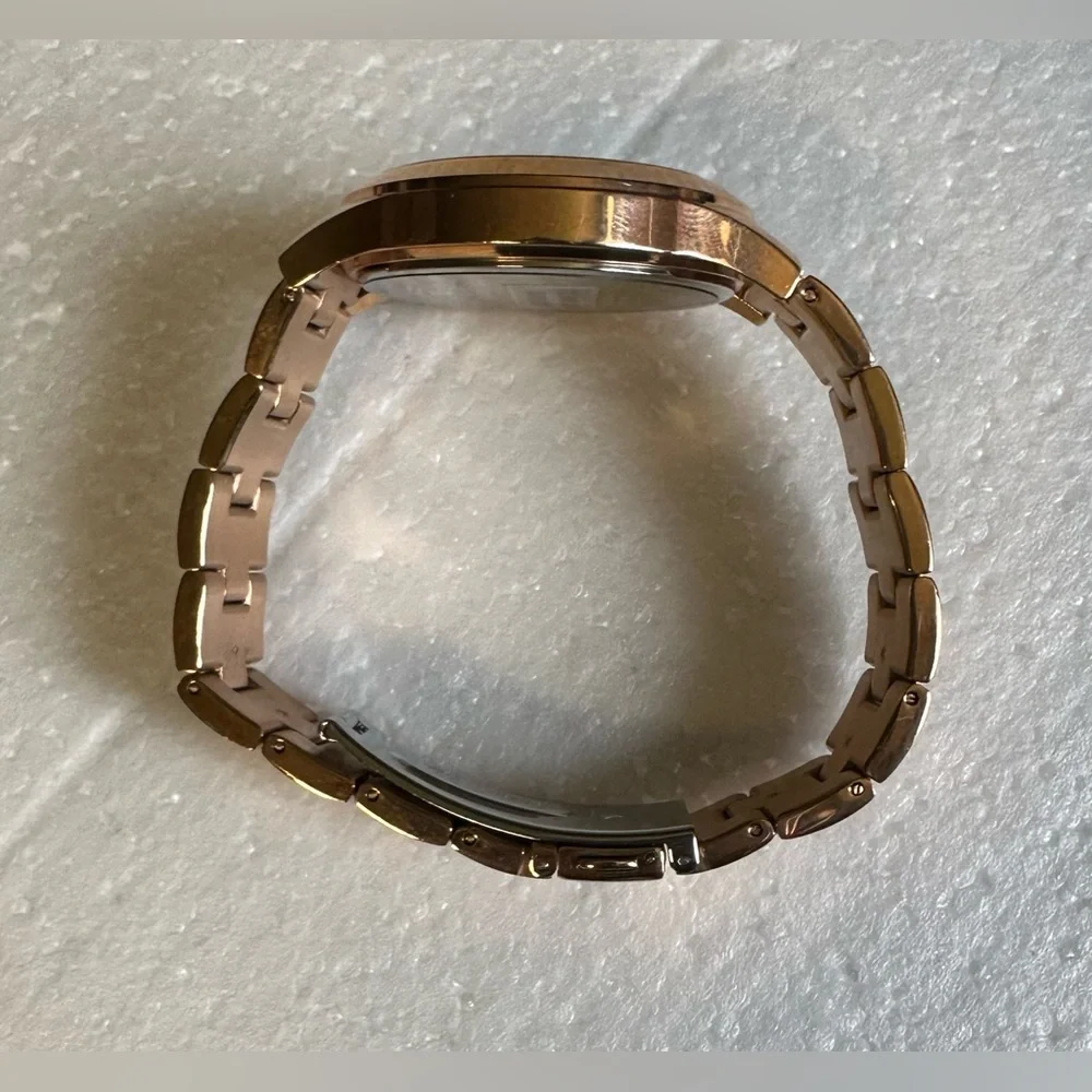Guess Men's Classic Watch‎ - W1295L3.